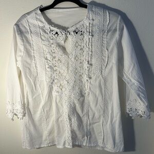 Elegant White Lace Women's Blouse